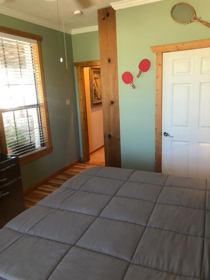 Dry Creek Bed & Breakfast Fredericksburg Bagian luar foto