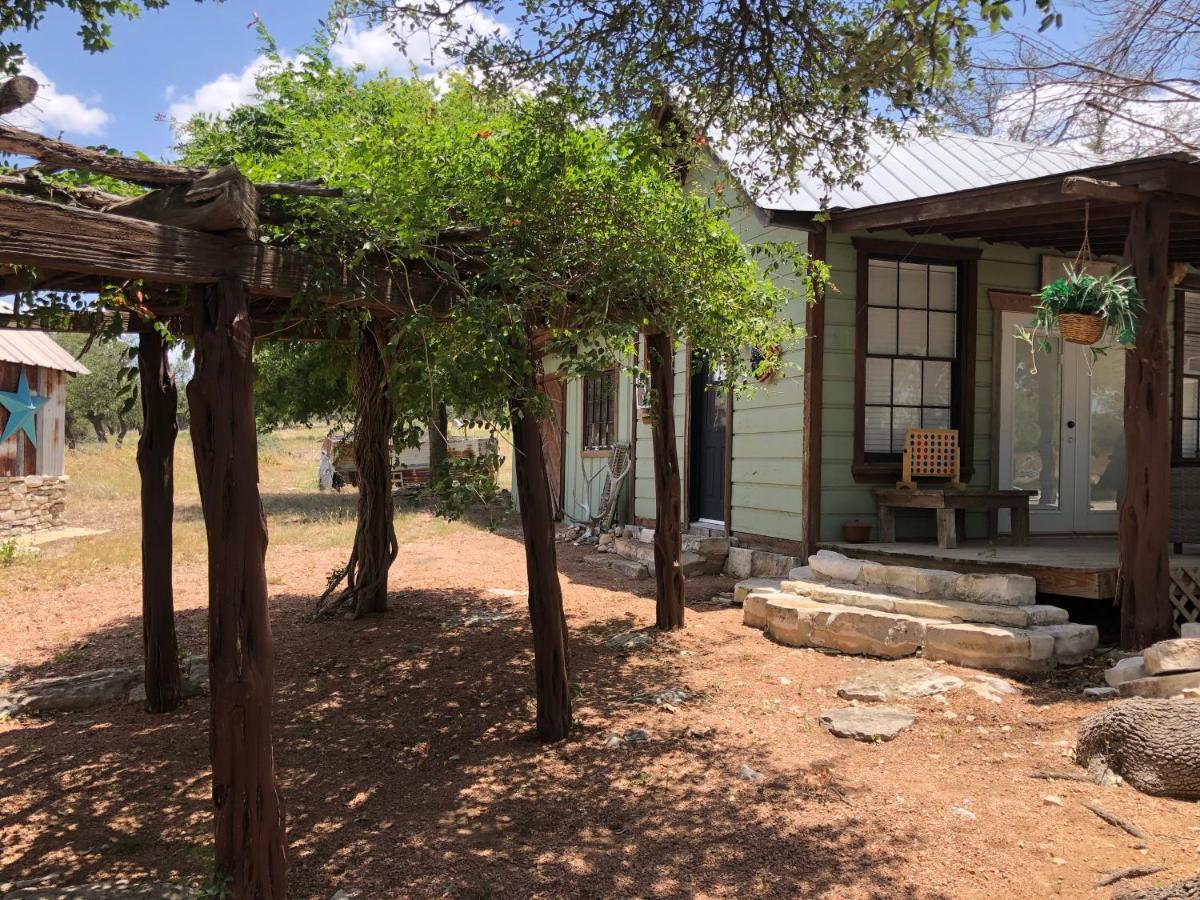 Dry Creek Bed & Breakfast Fredericksburg Bagian luar foto